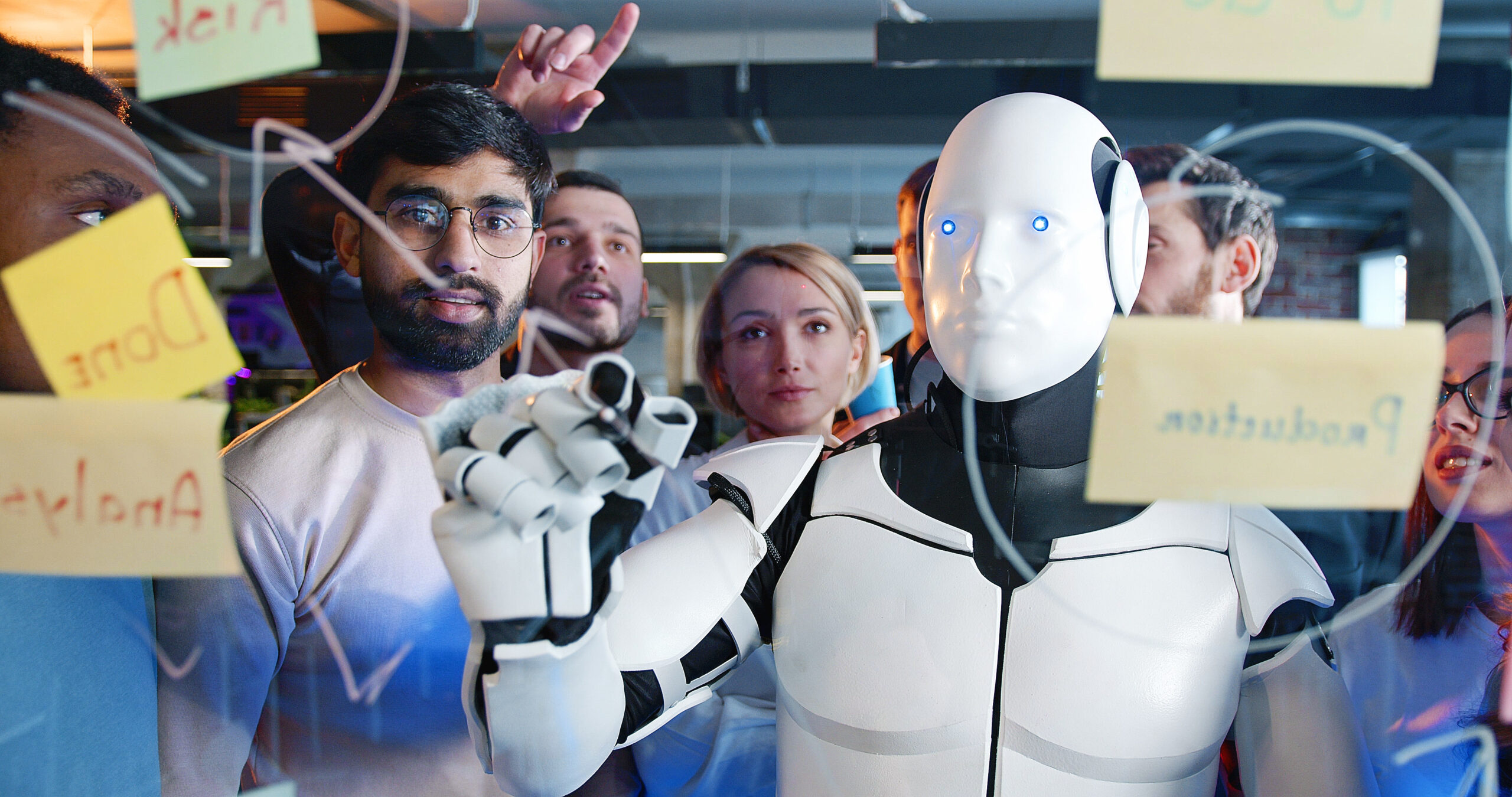 Quand l’IA devient un collègue : manager la collaboration Humain-Machine